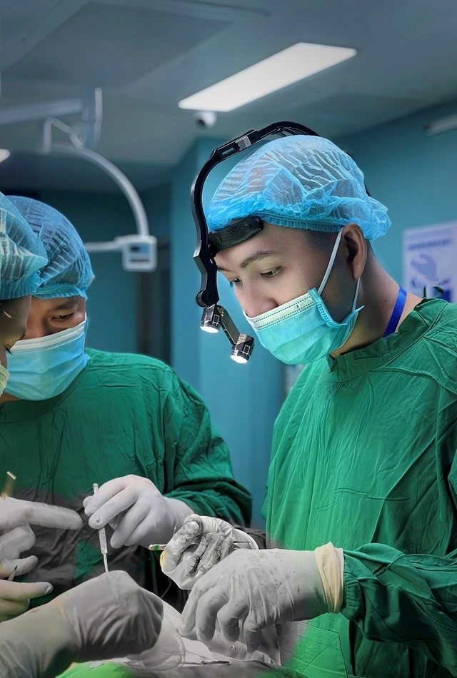 “Đôi khi, quyết định trì hoãn đúng lúc lại giúp ca mổ đạt kết quả tốt hơn và giảm rủi ro về sau” bác sĩ Bảo Anh cho biết